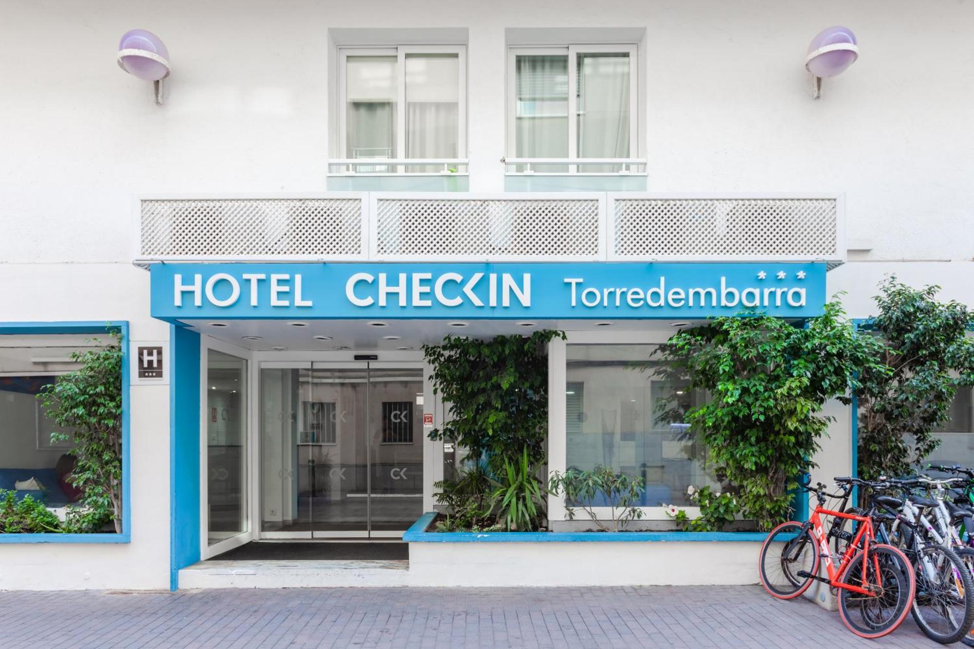 Checkin Torredembarra Hotel Exterior foto